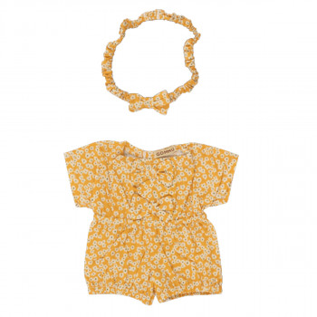 Gommu garderoba za lutku