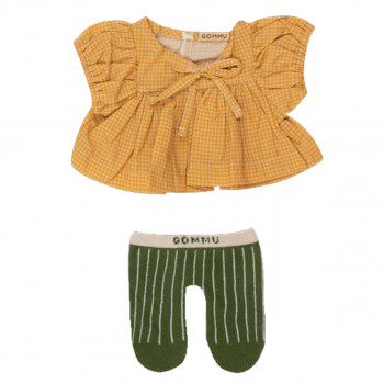 Gommu garderoba za lutku