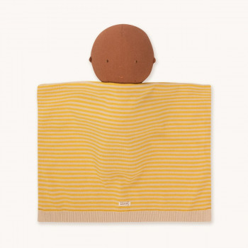 Gommu garderoba za lutku