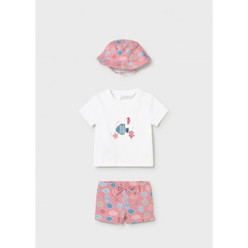 Mayoral kupaće kostimom i šeširom