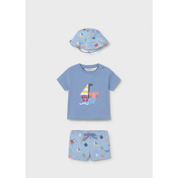 Mayoral kupaće kostimom i šeširom