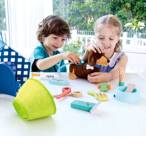 Hape igračka veterinar