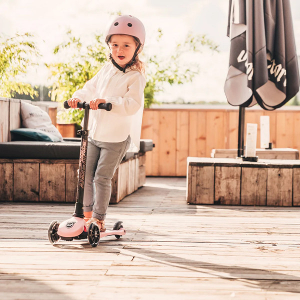 Scoot and Ride kaciga S-M, Rose