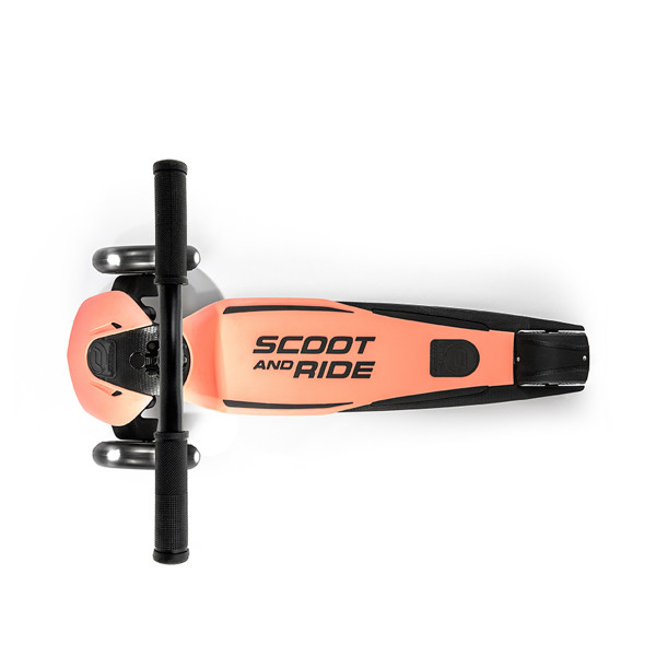 Scoot and Ride trotinet Highwaykick 5 LED, Peach