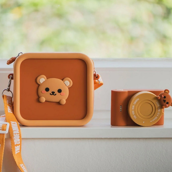 The Zoofamily silikonska torbaMeda