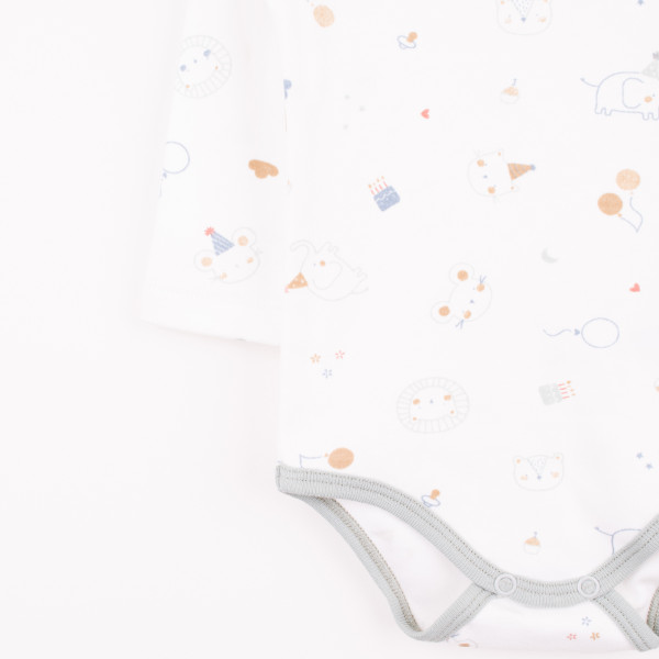 Just kiddin baby bodi 