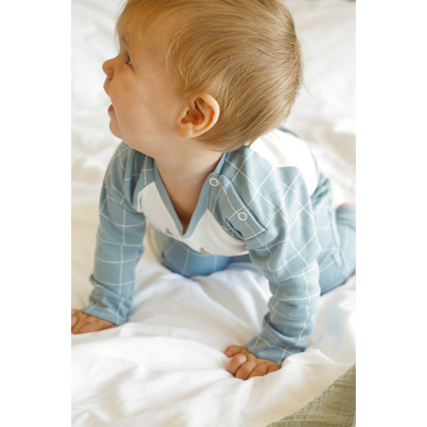 Just kiddin baby bodi 