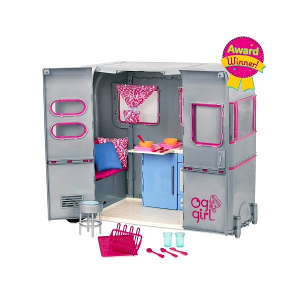 Our Generation kamp prikolicaza lutku