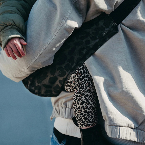 Wildride nosiljka, Grey Leopard