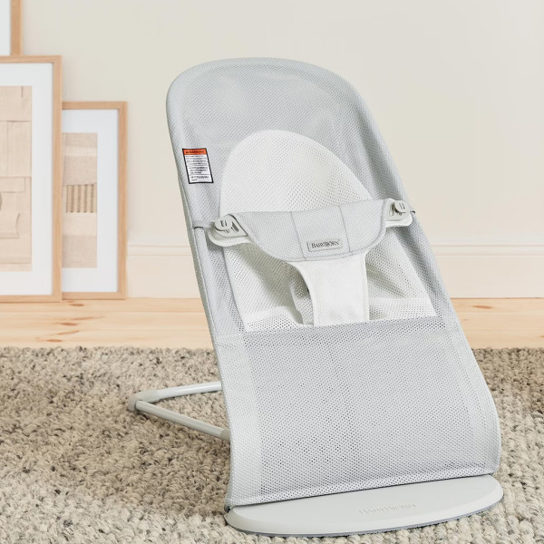 BabyBjörn njihalica Soft siva