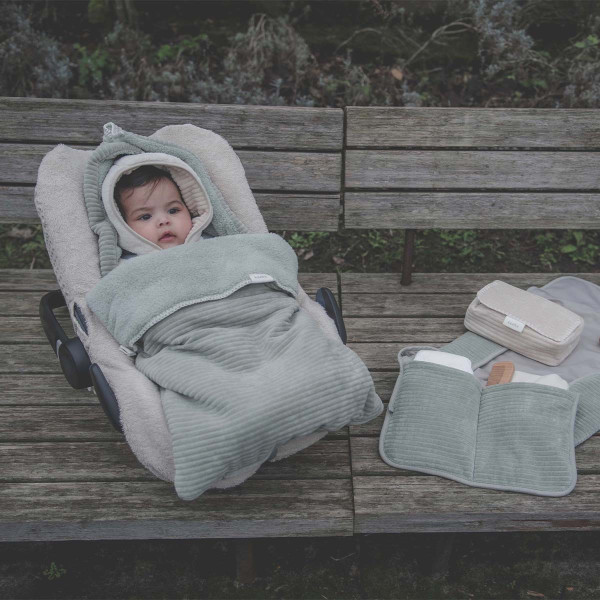 Koeka prenosiva podloga za presvlačenje