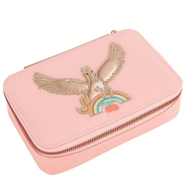 Jeune Premier pernica Pegasus