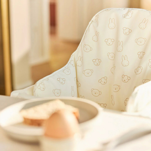 Jollein jastuk za hranilicu