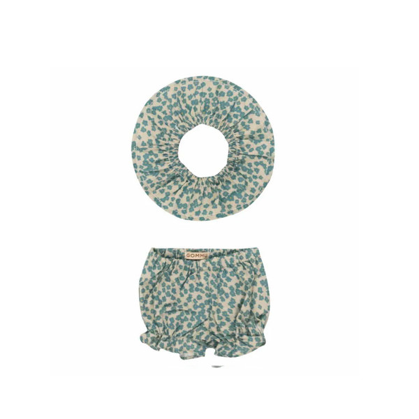 Gommu garderoba za lutku