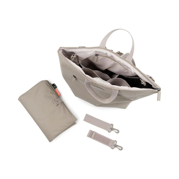 Done by Deer ranac, 45x40x15cm