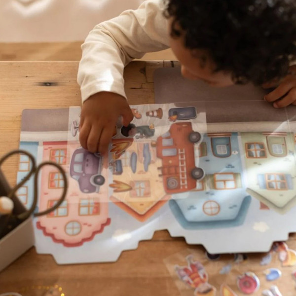 Little Dutch knjiga sa nalepnicana