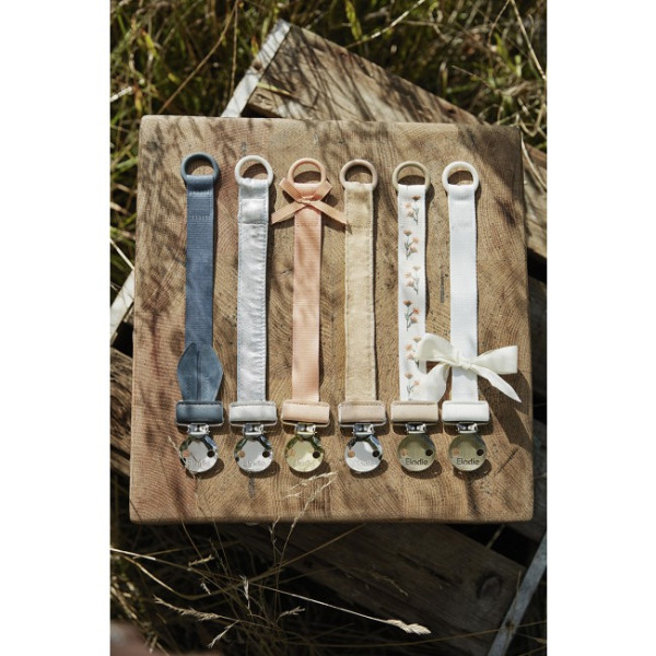 Elodie klipsa Alcantara